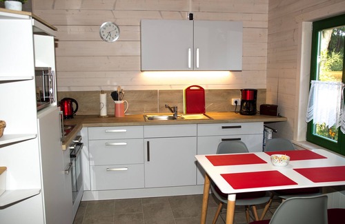 Neukalen Maison | Maison 80m² WFL, 400m² Allée autour de McPom Neukalen à Kummerower See