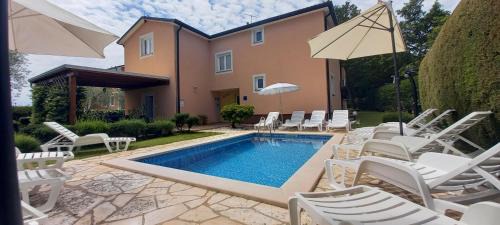 Fiorini Villa | House Antonac