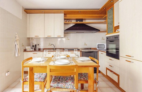 Cavedine Maison | House at the Alley [near Lake Garda]