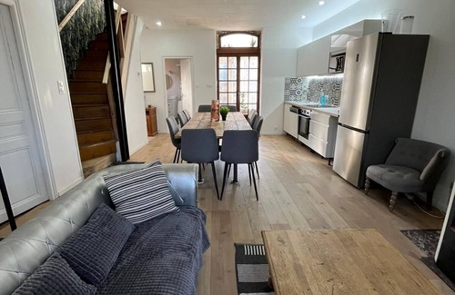 Chalons-en-Champagne Maison | Maison bord de Marne 10 personnes avec piscine et jacuzzi