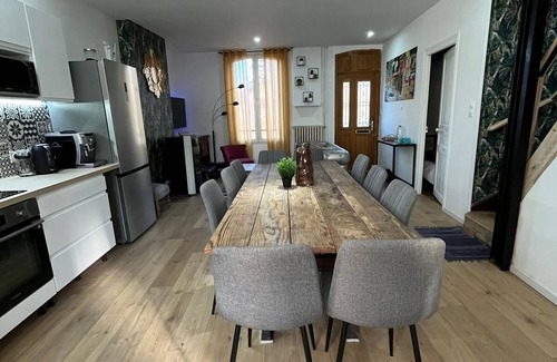 Chalons-en-Champagne Maison | Maison bord de Marne 10 personnes avec piscine et jacuzzi