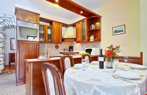 Boljevici Maison | House Bruna
