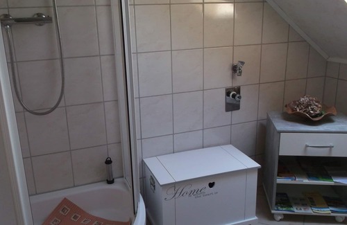 Guhrow Appartement | House by the forest