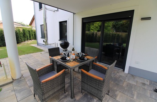 Koenigs Wusterhausen Appartement | House by the lake with access