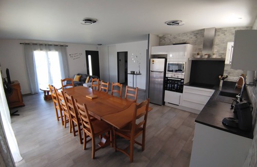 Beynat Maison | House casa Maya bungalow near honey lake free wifi above ground pool