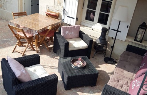 Saint-Porchaire Maison | House center Charente maritime ideal for any type of stay sea and countryside