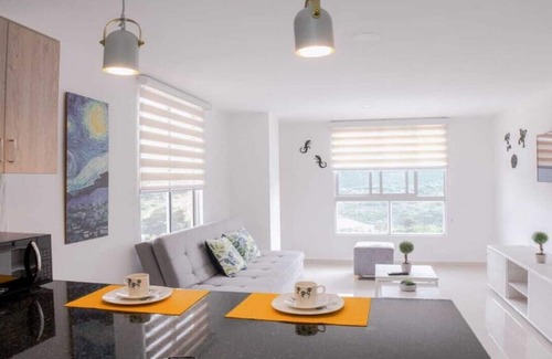 Pinchote Maison | House