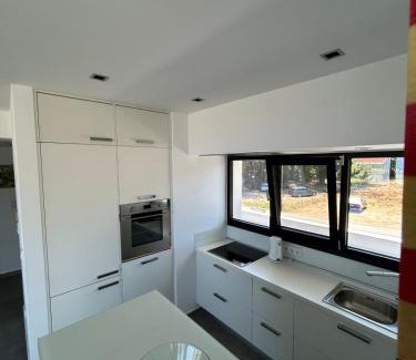 Chrisi Akti Appartement | House Constantin