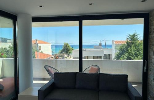 Chrisi Akti Appartement | House Constantin