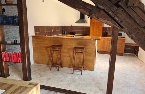 Thorigny-sur-Marne Maison | Maison divisée en 2 appartements à 20 min de Disneyland, 25 min Paris