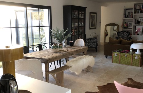Saint-Just-Luzac Maison | House enclosed by walls not overlooked in a quiet area near the island of Oléron