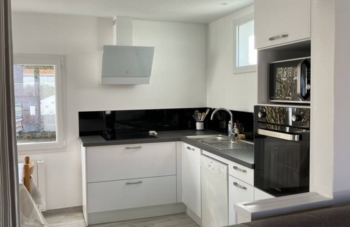 La Gueriniere Maison | Maison, jardin clos, plage 10 min, 2 clés, Wifi, borne véhicule électrique .