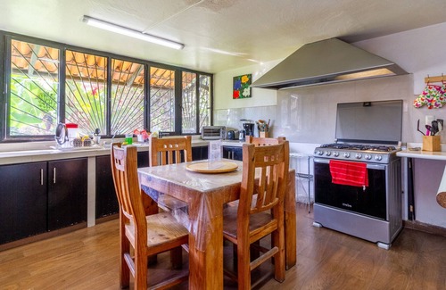 San Antonio Tlayacapan Cottage | House for 16 people in Ajijic