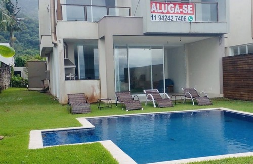Maresias Maison | House facing the sea in Maresias