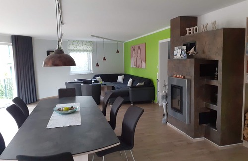 Wendisch Rietz Maison | Maison-Famille-Salle de Bain amenagée-Vue sur le canal-Haus Karola