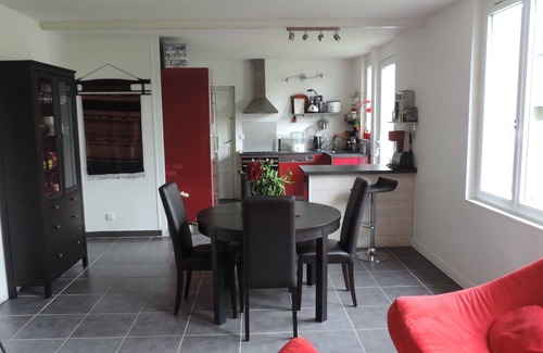 Saint-Hilaire-la-Palud Maison | Maison pour les amoureux de la nature