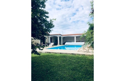 Argy Maison | House for 14 people