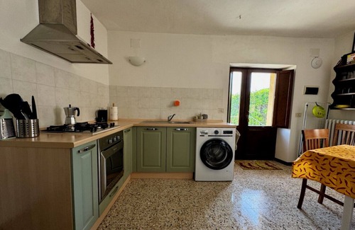 Umbertide Maison | House for two family’s of 4 - Two seperate apartments