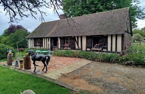 St-Christophe-sur-Avre Maison | House near center parcs