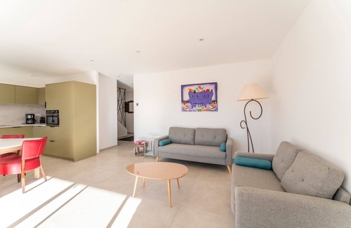 Saint-Genies-de-Malgoires Maison | Maison avec piscine privée, Wi-Fi et climatisation