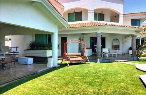 Lomas de Cocoyoc Maison | House from Saturday to Sunday with heated pool
