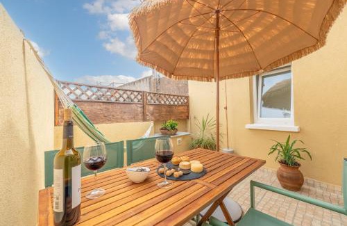 Montemor-o-Novo Maison | House Gallery in the Heart of the City
