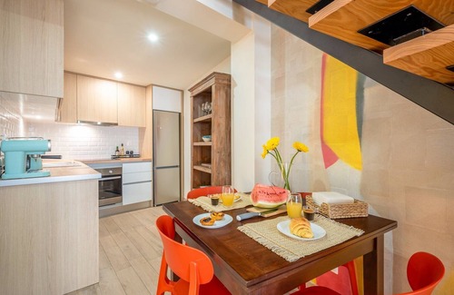 Montemor-o-Novo Maison | House Gallery in the Heart of the City
