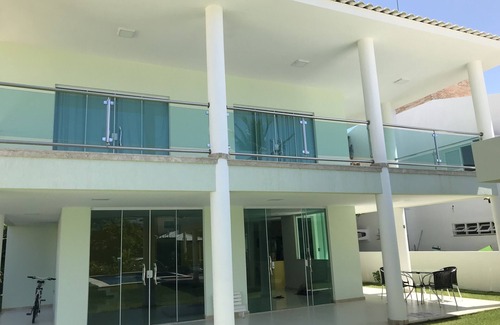 Centro Maison | Maison Guarajuba High Standard Cond. Paraíso dos Lagos - Piscine, Wi-fi et Sky