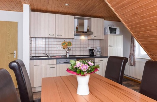 Bensersiel Appartement | House Hafeneck FeWo Deichblick