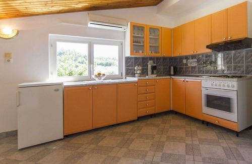 Kapelica Maison | Maison House Vema (99571-K1) - Labin