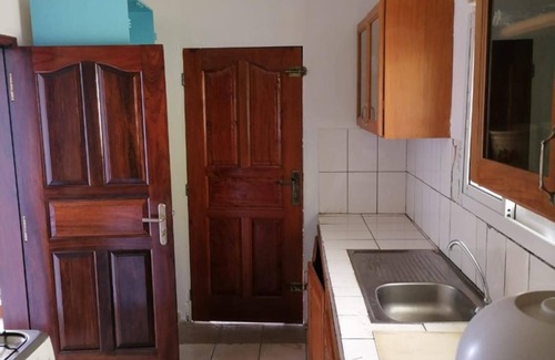 Libreville Maison | House in a silent neighborhood perfect for the family!