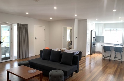 Belmont Maison | House in Belmont fully renovated