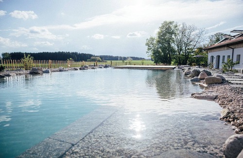 Altenmarkt an der Alz Appartement | House in the countryside
