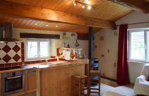 Saint-Pierre-de-Colombier Maison | House in Ardèche near Ray-Pic Falls