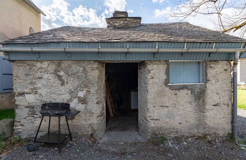 Peyragudes Maison | Maison à Génos pour 8, proche lac, jardin et poêle à bois