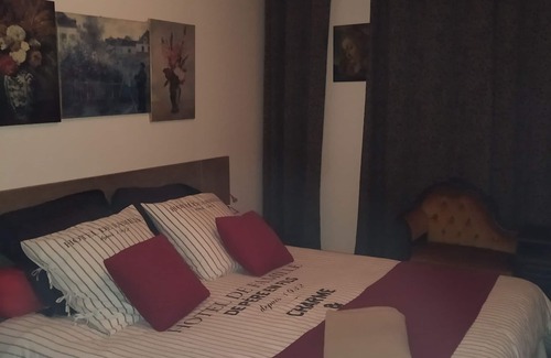 Saint-Jean-aux-Bois Lit Et Petit-Déjeuner | Maison dans jardin paysagé non clos