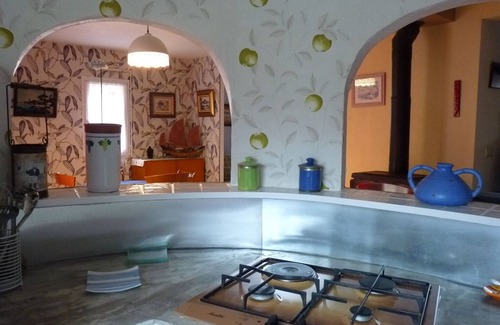 Scaer Maison | maison bioclimatique, grand parc en lisière de forêt , 20 minutes de la mer.