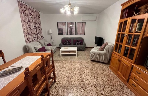 Montiel Maison | House in Montiel in the middle of the Ruta del Quijote. Ideal for families and pets.