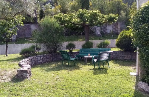 Pierrevert Maison | MAISON EN PROVENCE AVEC PISCINE '' LA GRENOUILLE BLEUE ''
