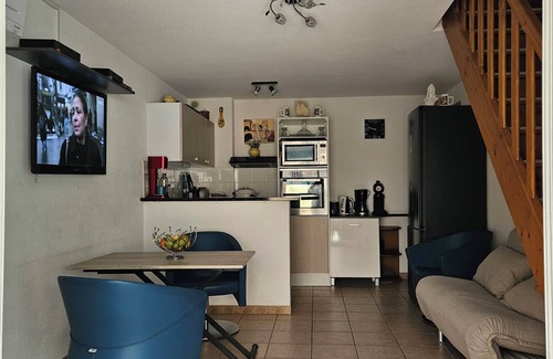 Gruissan Maison | MAISON EN BORDURE DE MER DANS LE SUD DE LA FRANCE WIFI GRATUIT