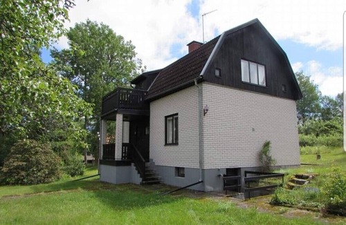 Froseke Maison | Maison à Småland, WiFi, rénovée 2018/19, idéale pour les propriétaires de chiens