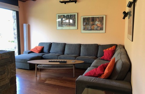Vilallobent Maison | House in the center of town, ideal for 2 families