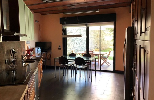 Vilallobent Maison | House in the center of town, ideal for 2 families