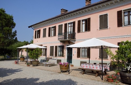 Castell'Alfero Maison | MAISON EN CAMPAGNE AU COEUR DE LA MONFERRATOIN CALME