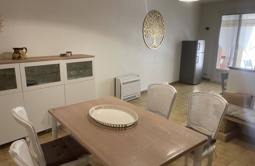 Montagnac Maison | Maison au coeur du village