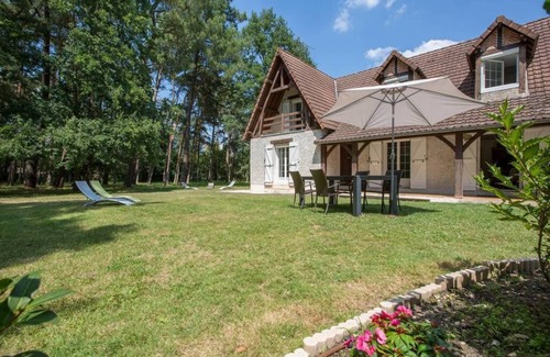 Theillay Maison | Maison au cœur d'un grand jardin