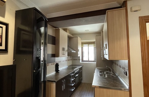 Iznatoraf Appartement | house in the middle
