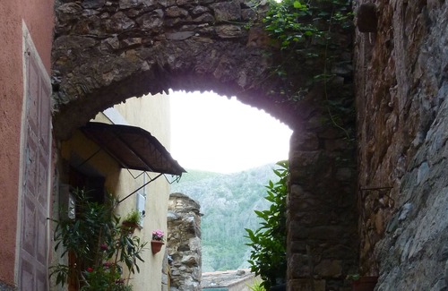 Lavaggiorosso Maison | House in the mountain village with fantastic terrace; 10 min. From Levanto beach