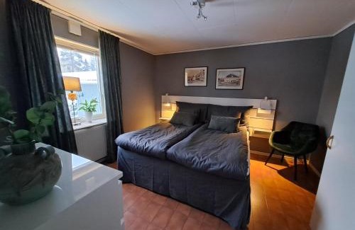 Trangsund Villa | House in Trångsund, 15 min south of Stockholm, free parking,