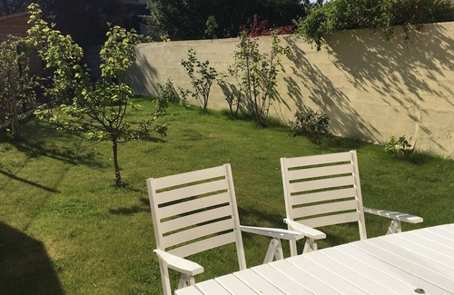 Jussieu Maison | Maison à Versailles neuve et écologique avec jardin à 10min du château